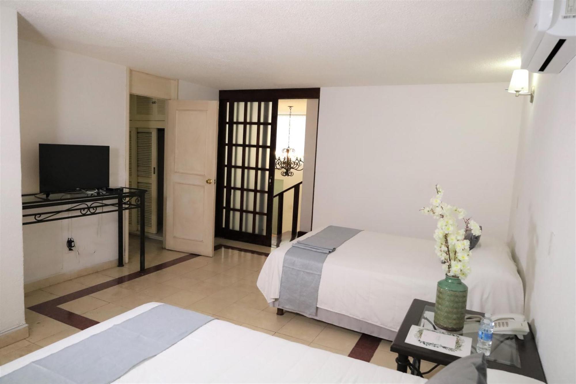 Hotel Grand Vista Cuernavaca Ngoại thất bức ảnh